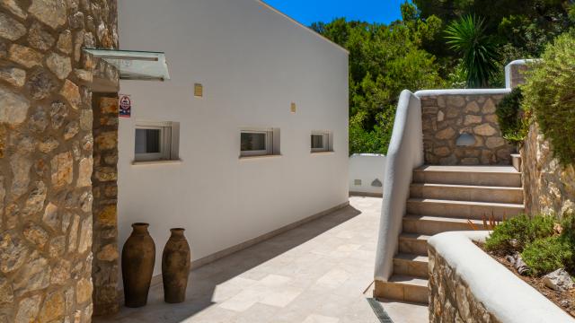 Urban Villa Blanca