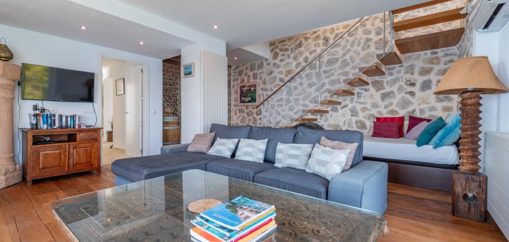 Urban Villa Blanca