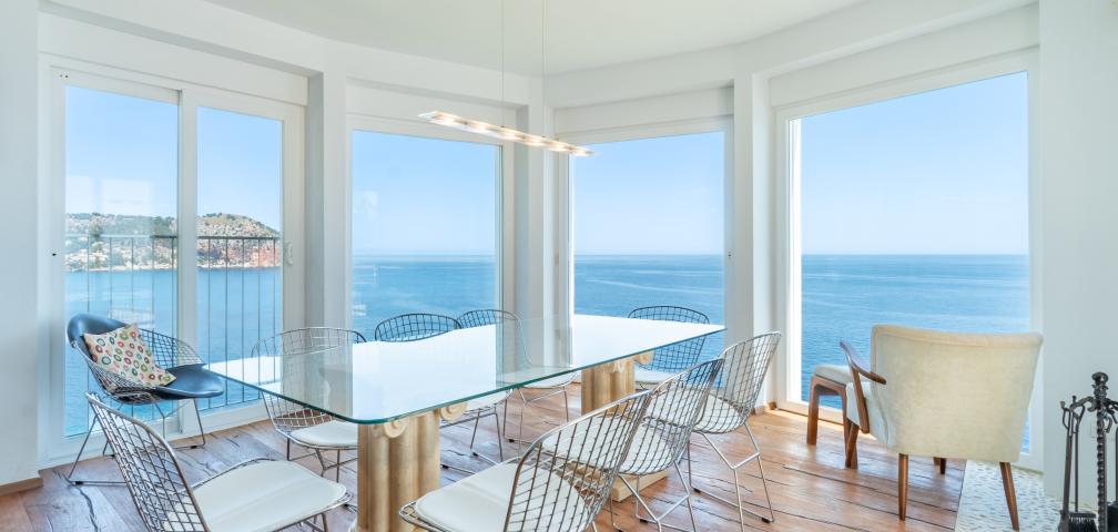 Urban Villa Blanca
