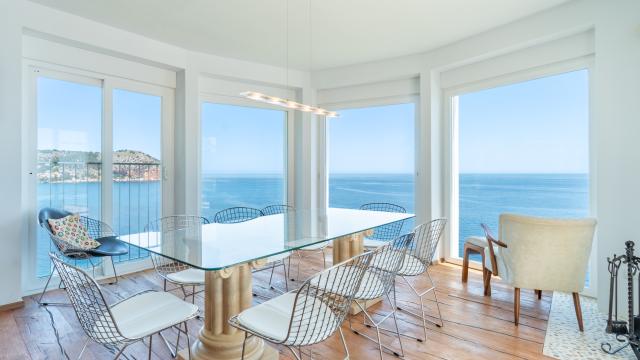 Urban Villa Blanca