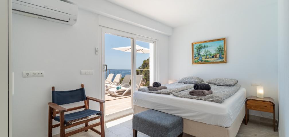 Urban Villa Blanca