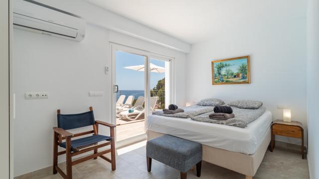 Urban Villa Blanca