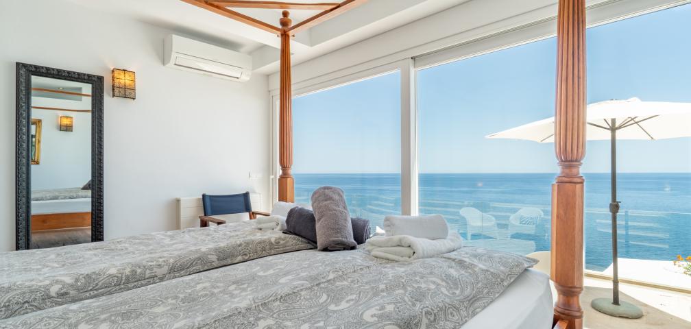 Urban Villa Blanca