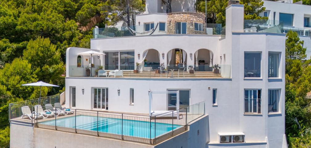 Urban Villa Blanca