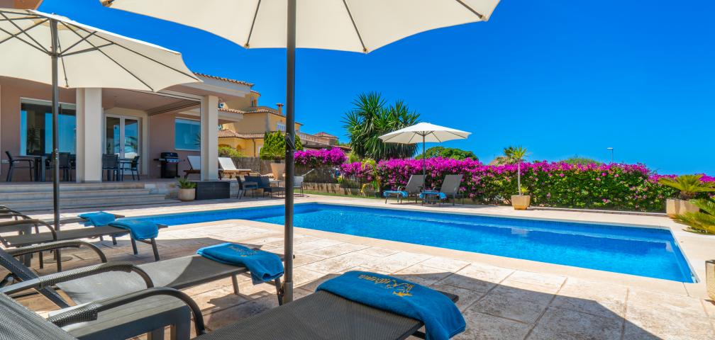 Urban Villa Redrema
