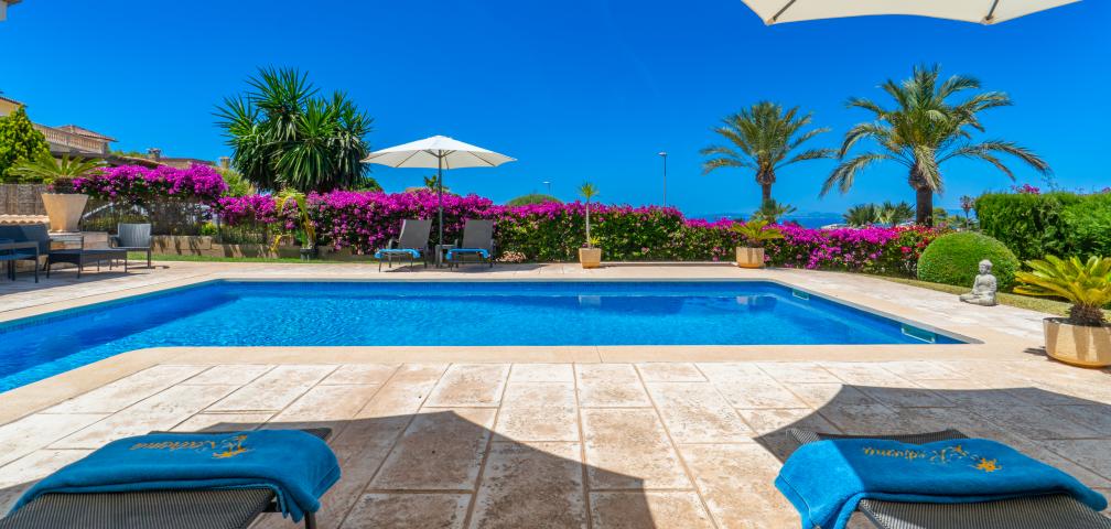 Urban Villa Redrema