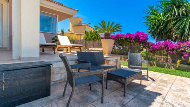 Urban Villa Redrema