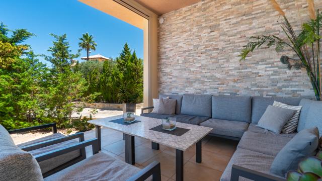 Urban Villa Redrema