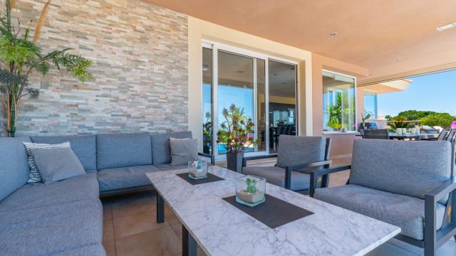 Urban Villa Redrema