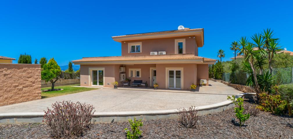 Urban Villa Redrema