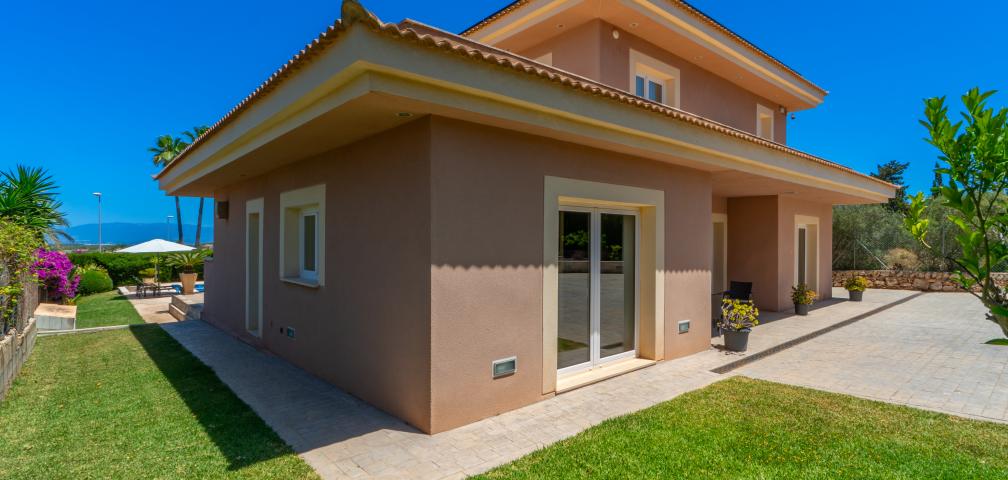 Urban Villa Redrema