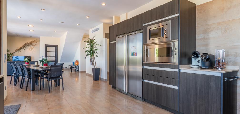 Urban Villa Redrema