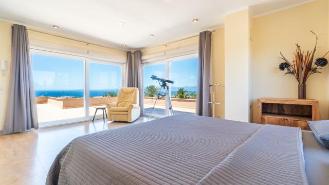 Urban Villa Redrema