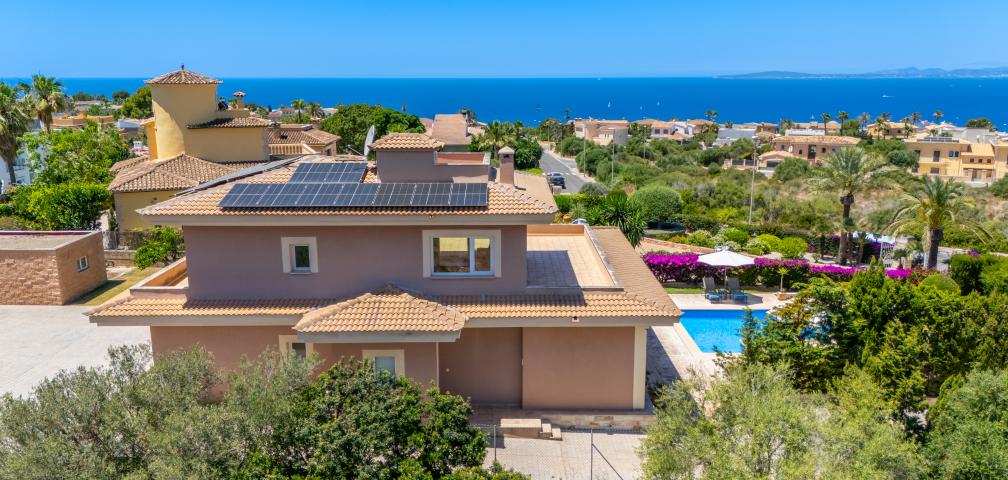 Urban Villa Redrema