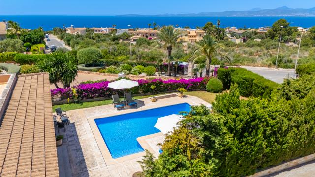 Urban Villa Redrema