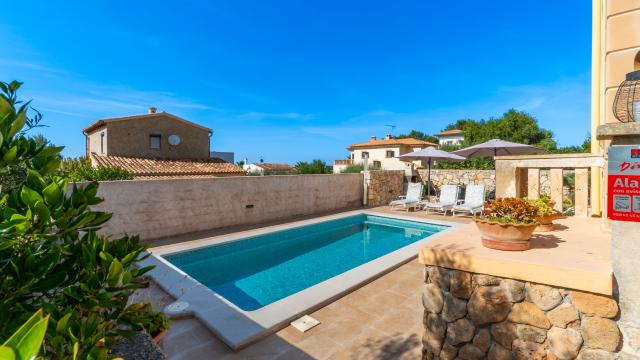 Urban Villa Mar i Cel