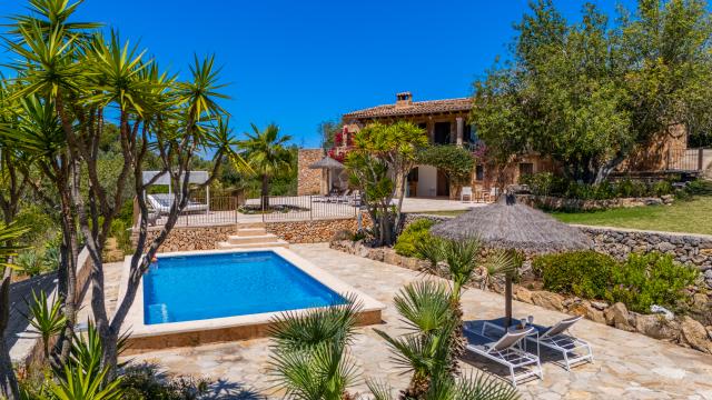 Rural Villa El Colibri