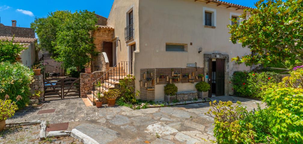 Rural Villa Son Favar