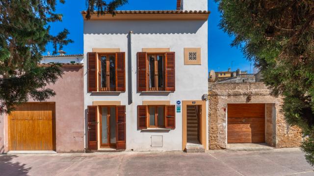 Town House Can Ronda