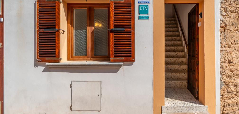 Town House Can Ronda