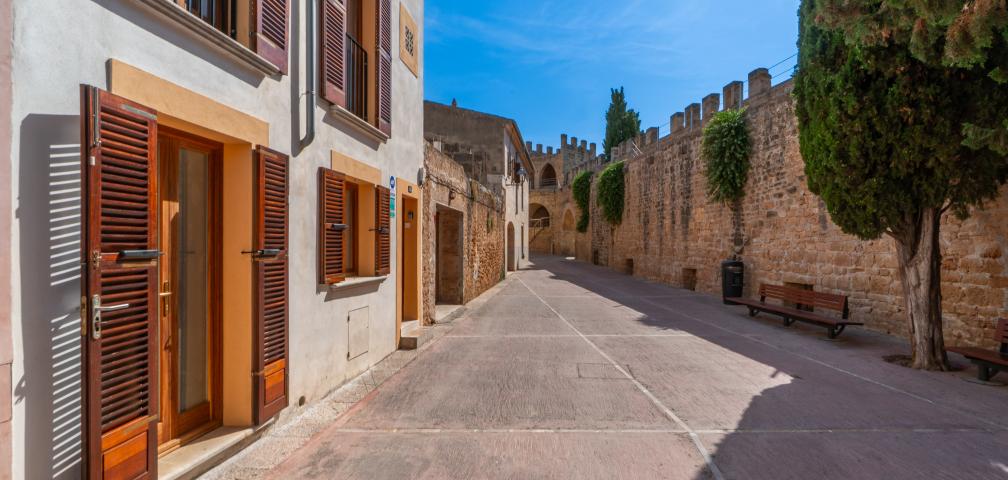 Town House Can Ronda