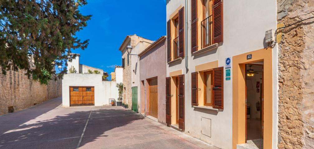 Town House Can Ronda