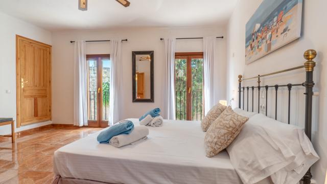 Town House Can Ronda