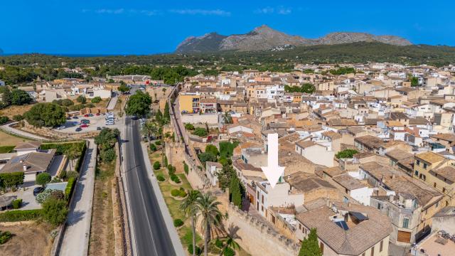 Town House Can Ronda