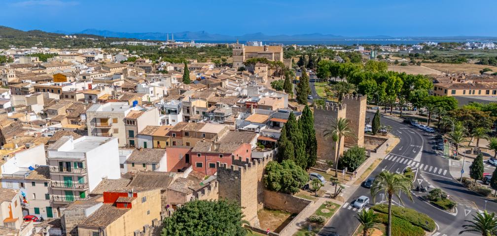 Town House Can Ronda