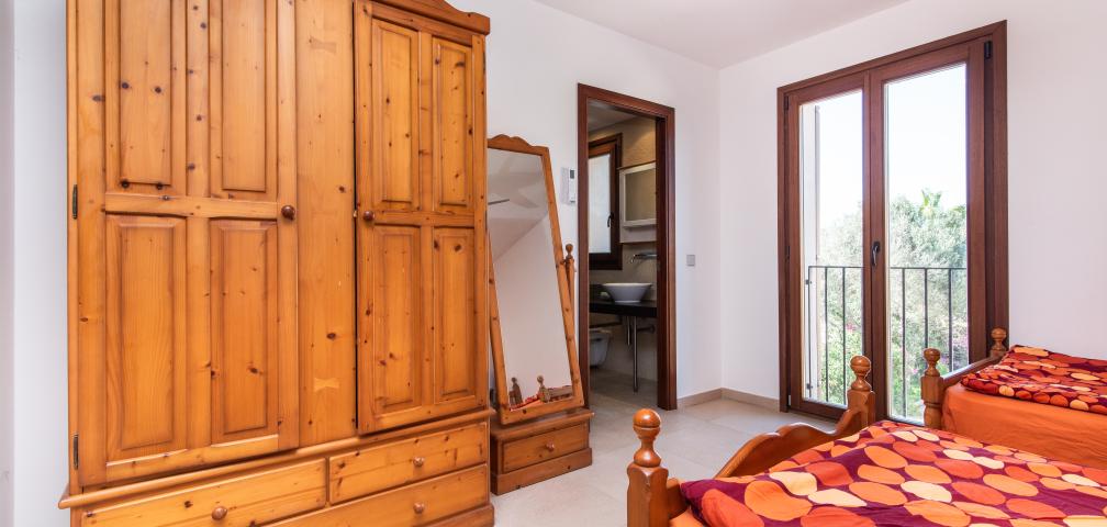 Urban Villa Amarador