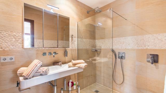 Urban Villa Amarador