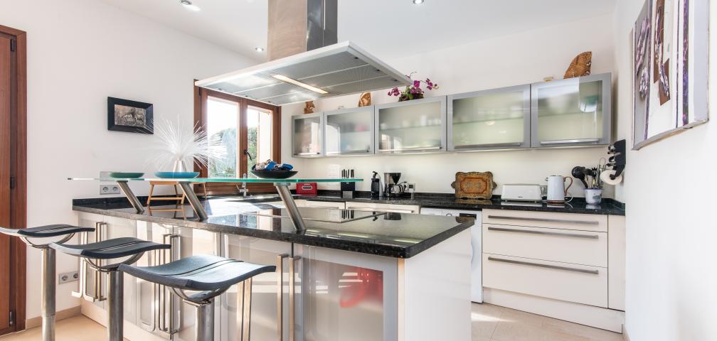 Urban Villa Amarador