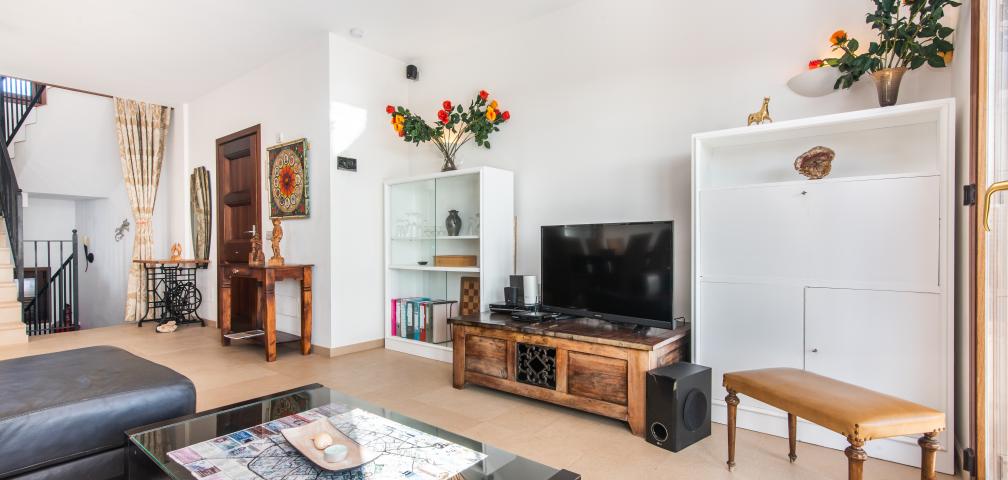 Urban Villa Amarador