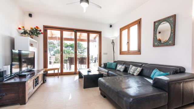 Urban Villa Amarador