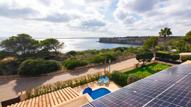 Urban Villa Amarador