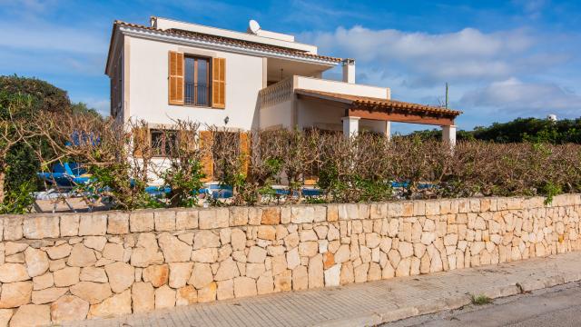 Urban Villa Amarador