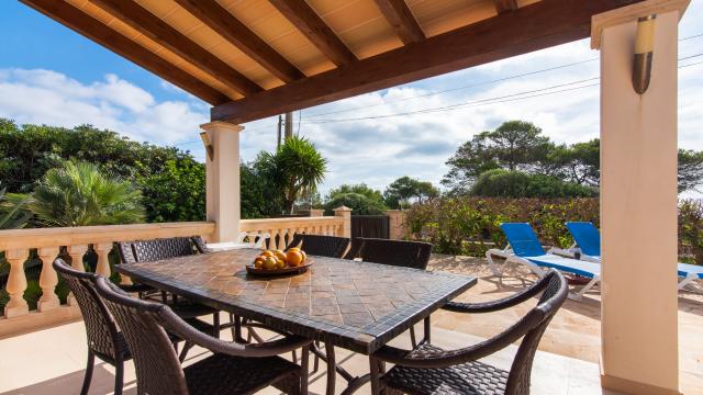 Urban Villa Amarador