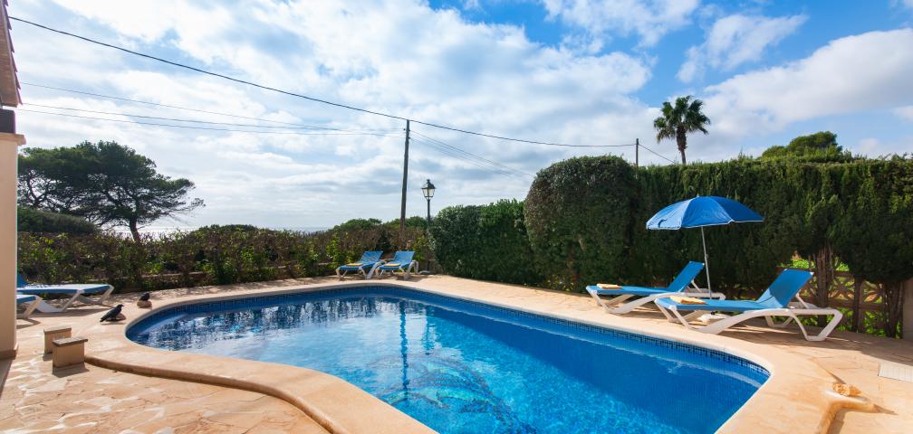 Urban Villa Amarador