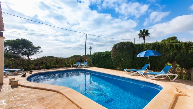 Urban Villa Amarador