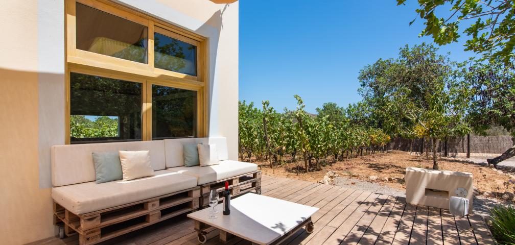 Rural Villa Petit Chateau