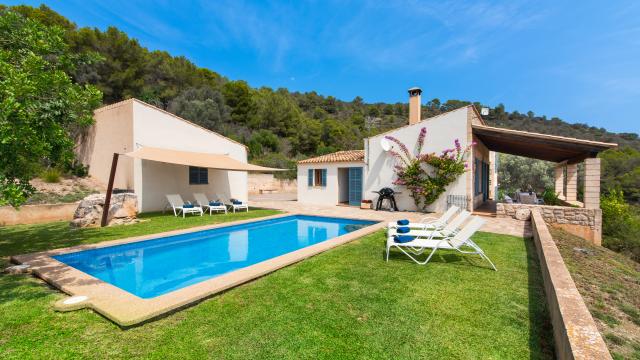 Rural Villa Es Servà