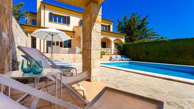 Urban Villa Ca Nostra