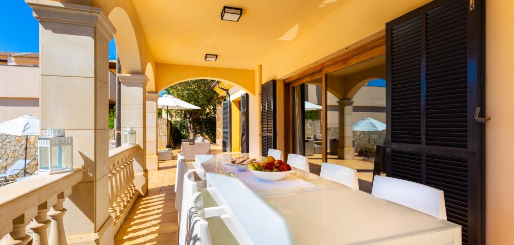 Urban Villa Ca Nostra