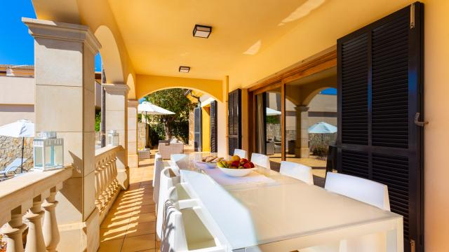 Urban Villa Ca Nostra