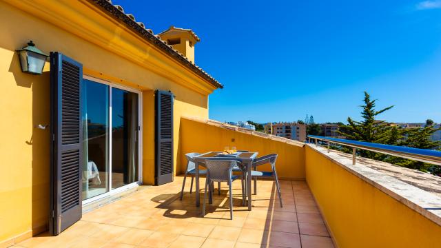 Urban Villa Ca Nostra