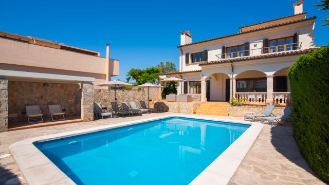 Urban Villa Ca Nostra