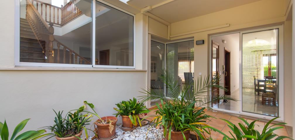 Urban Villa Ca Nostra
