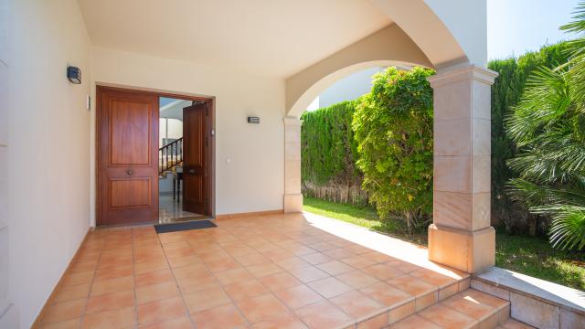 Urban Villa Ca Nostra