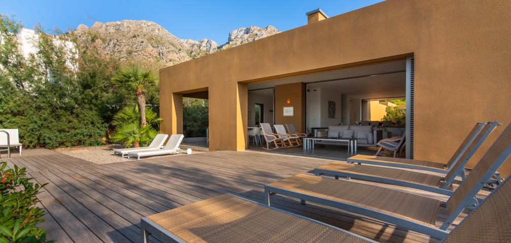 Urban Villa Enigma