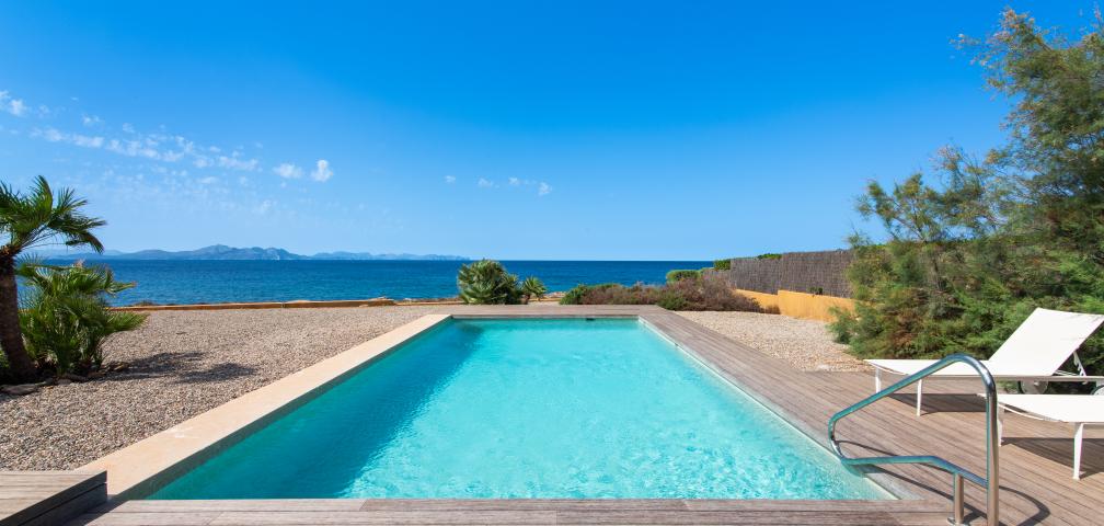 Urban Villa Enigma